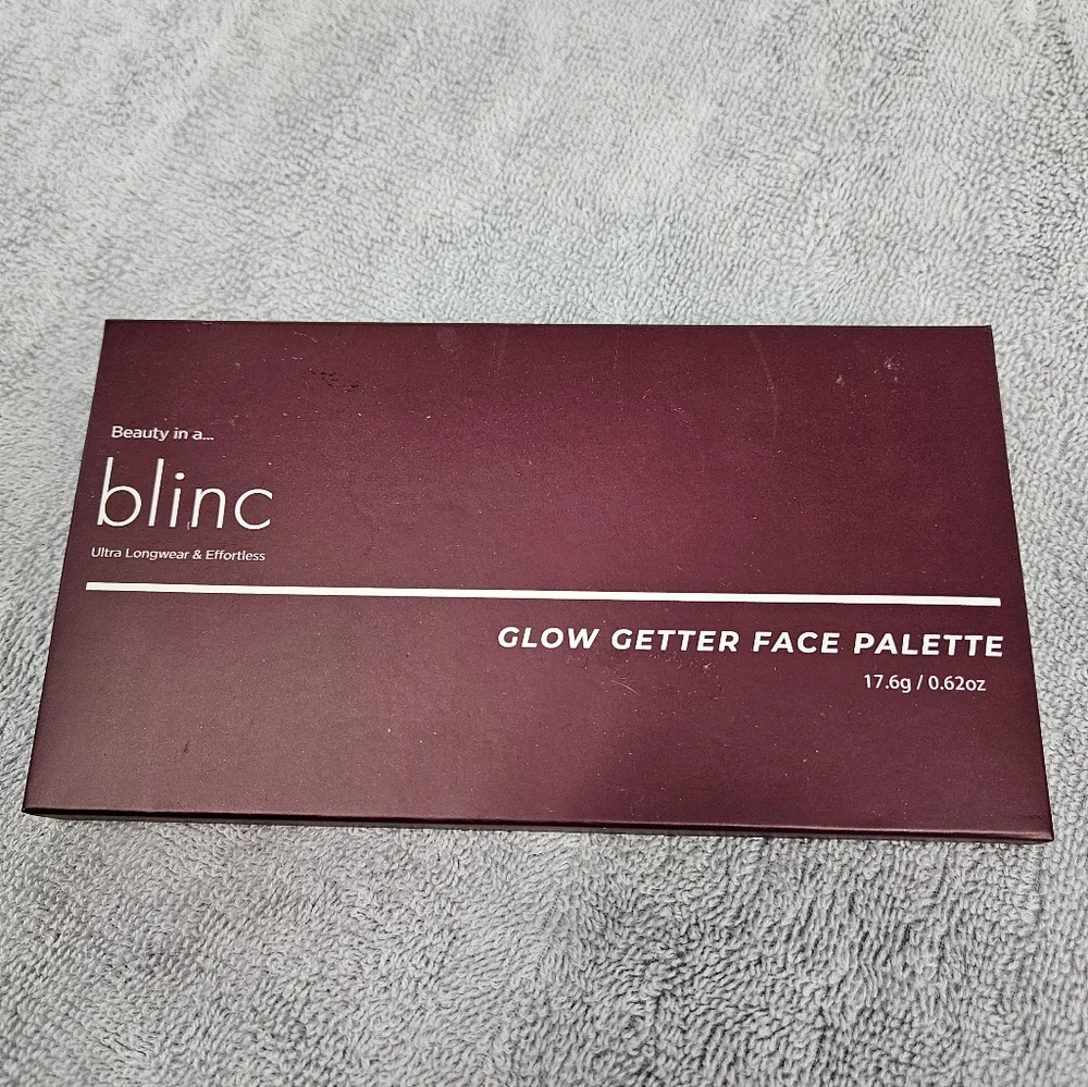 New Blinc Glow Getter Face Palette - Picture 3 of 3